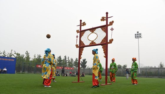 2015中國(guó)臨淄首屆蹴鞠推廣大賽在臨淄齊都體育城開(kāi)幕