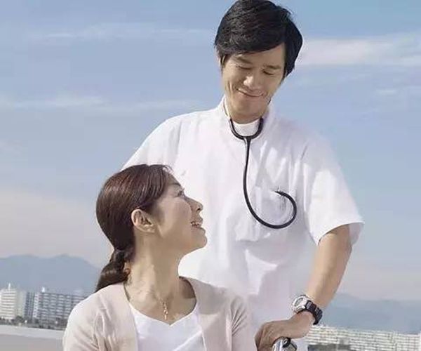 聽(tīng)診器是誰(shuí)發(fā)明的,聽(tīng)診器的作用是什么