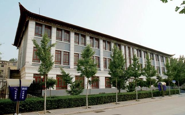 河南省實(shí)驗(yàn)中學(xué)地址在哪里_位于哪個(gè)區(qū)？