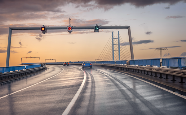 2026年元旦高速免費嗎,元旦高速公路為什么要收費？