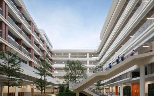 深圳市高級(jí)中學(xué)創(chuàng)新高中是公立還是私立,是重點(diǎn)中學(xué)嗎？